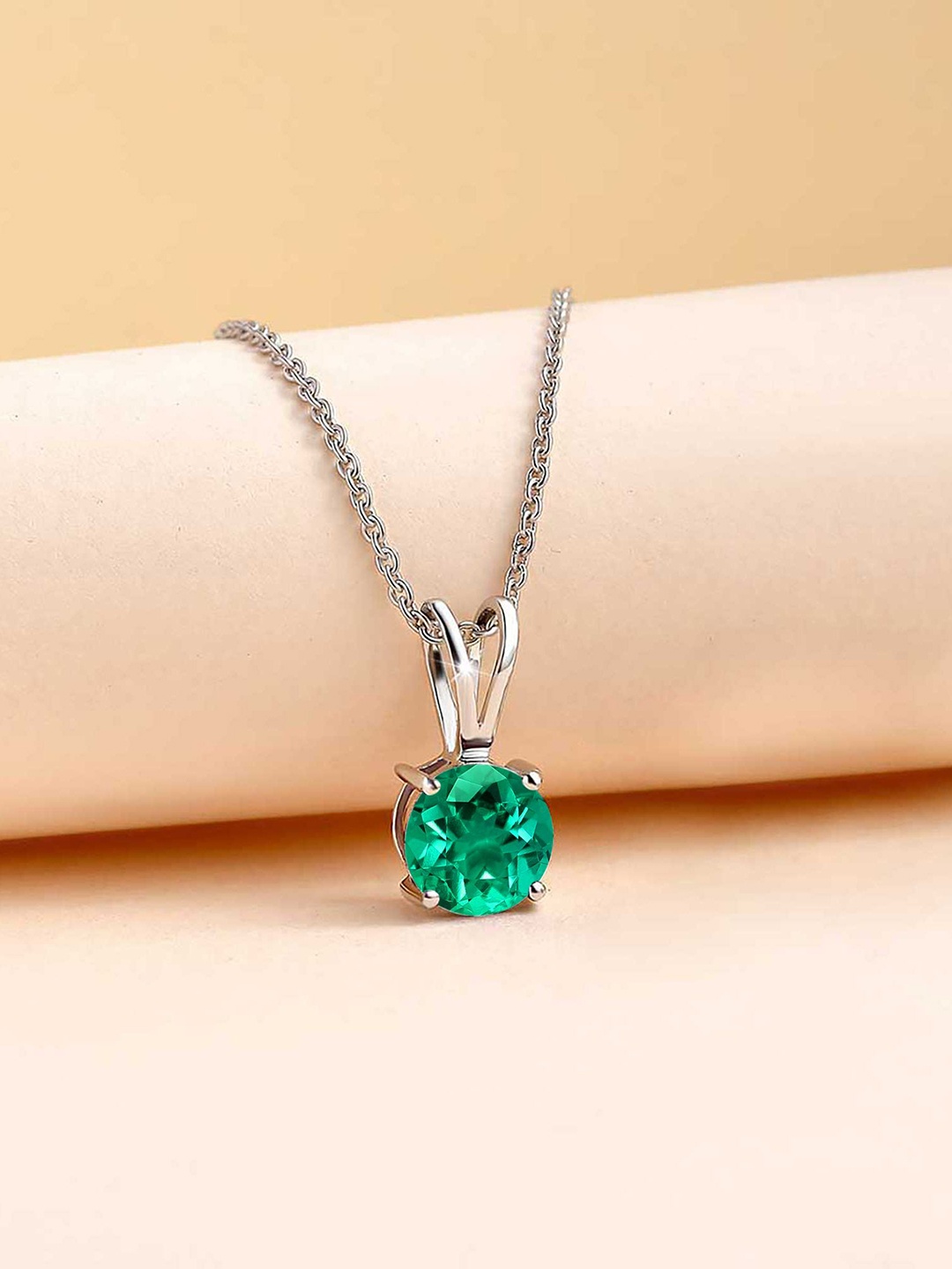 

Ornate Jewels 925 Sterling silver 0.50 Carat Emerald Pendant with Chain