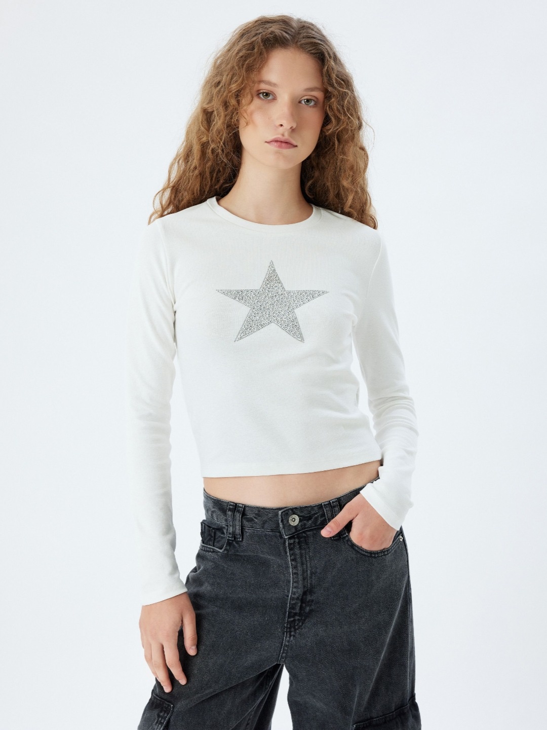 

Koton Women Solid V-Neck Cotton T-shirt, White