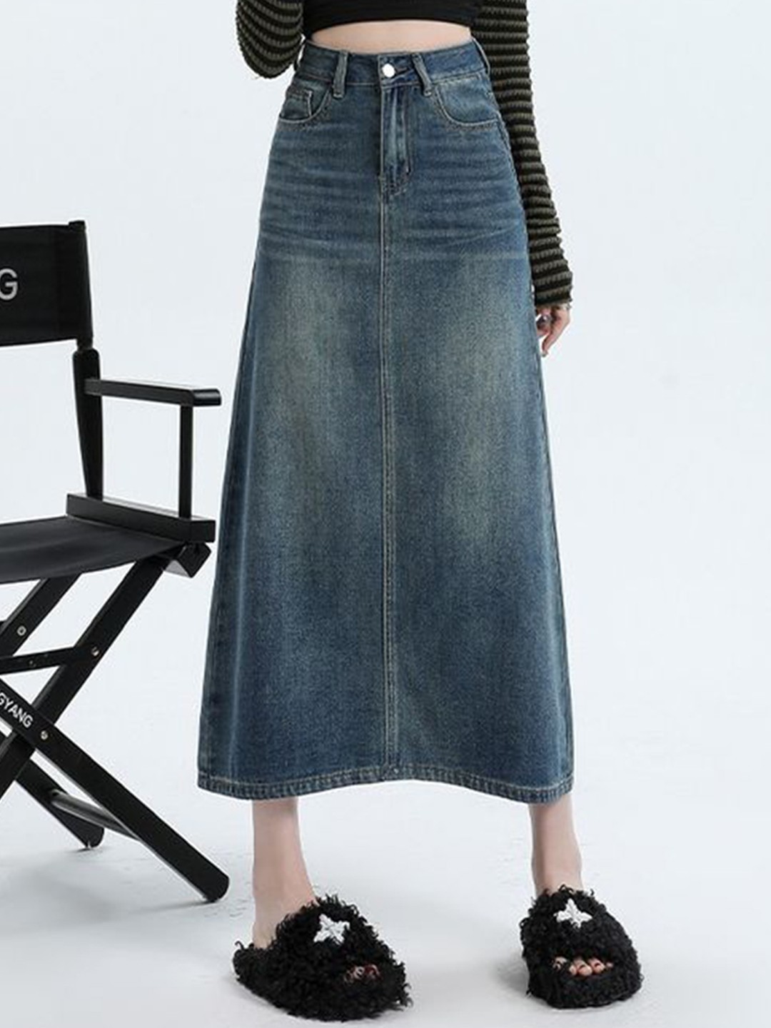 

LULU & SKY A-Line Midi Skirts, Blue