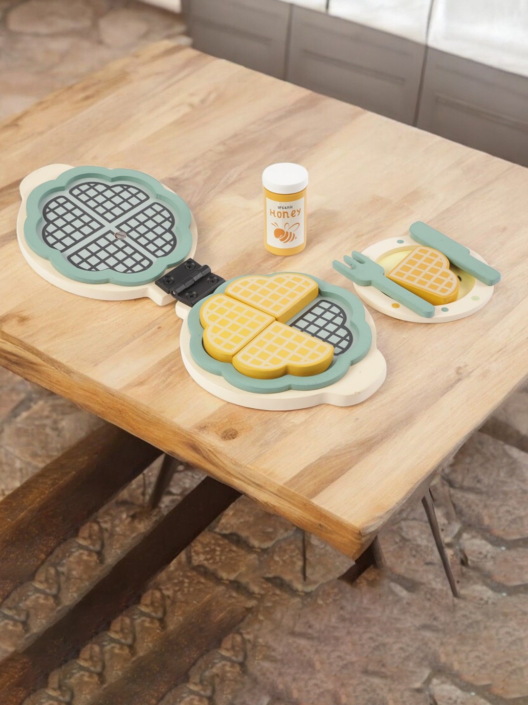 

LITTLE GINNIE Kids Wooden Cooking Toy Set, Yellow