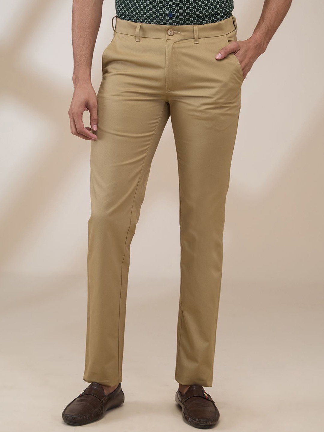 

ColorPlus Men Trousers, Brown