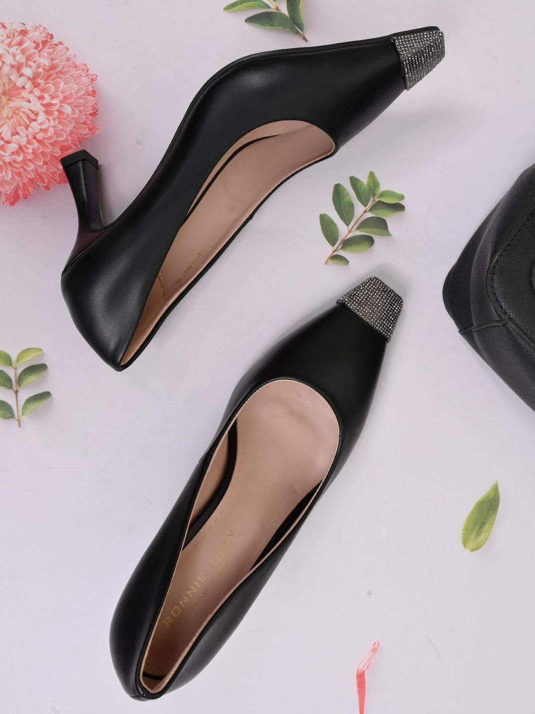 

Ronnie Grey Women PU Block Pumps, Black