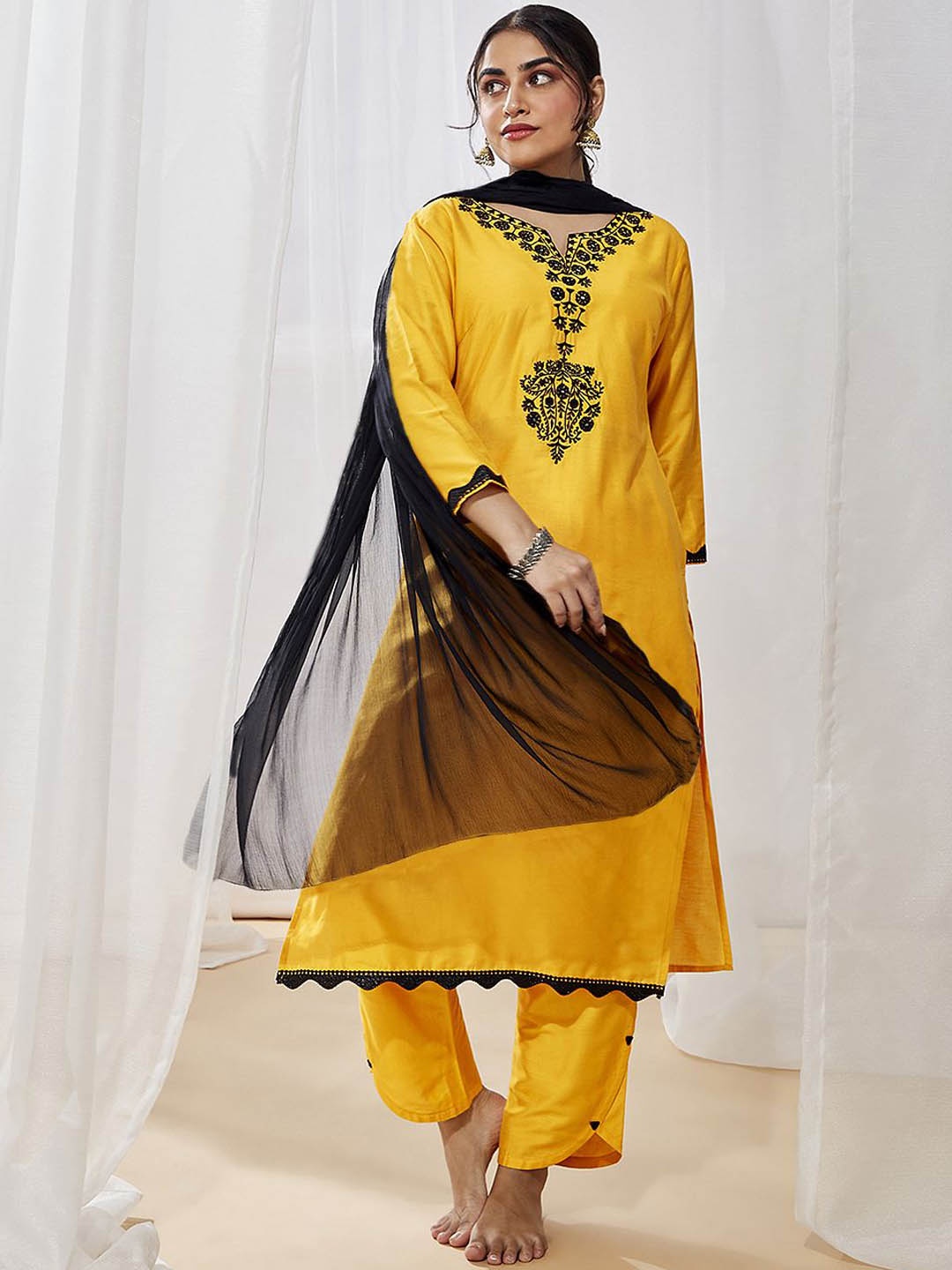 

VASTRAMAY Floral Embroidered Thread Work Notch Neck Kurta with Trouser & Dupatta, Yellow