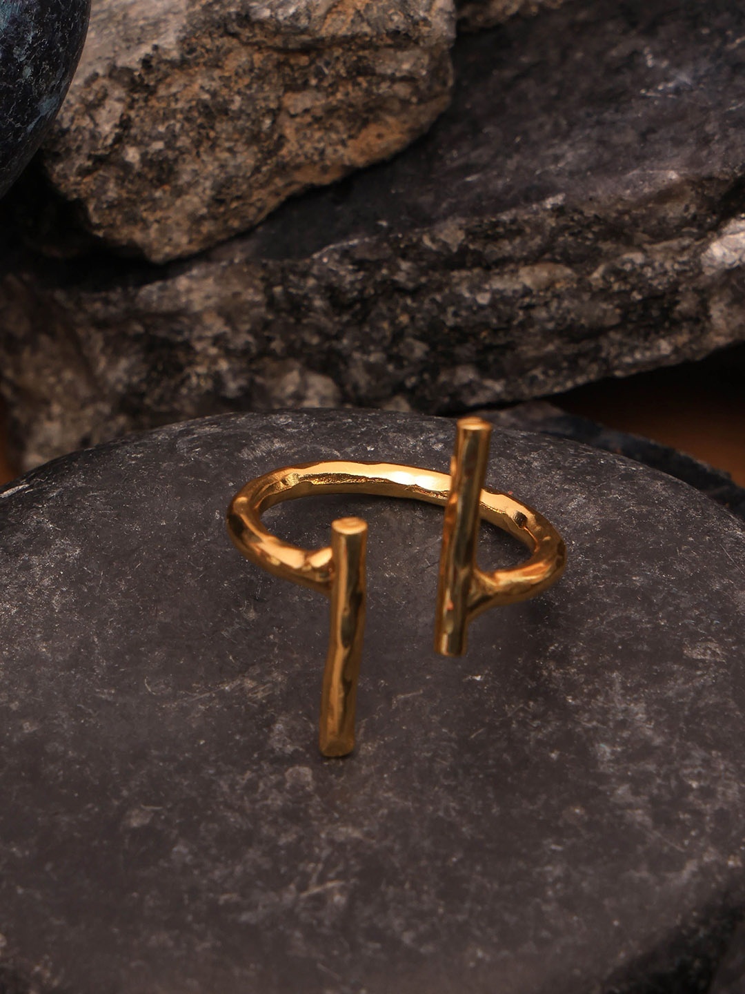 

ROYAL PITARAH Gold-Plated Adjustable Finger Ring