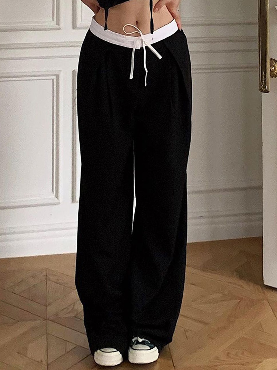 

StyleCast Women Parallel Casual Trousers, Black