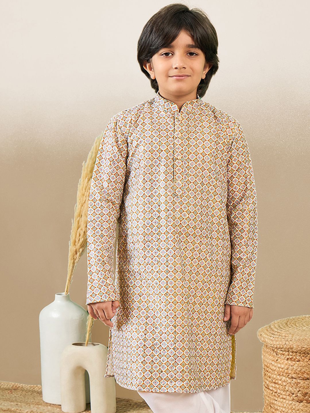 

YK Boys Cotton Sequins Printed Mandarin Collar Long Sleeves Kurtas, Brown