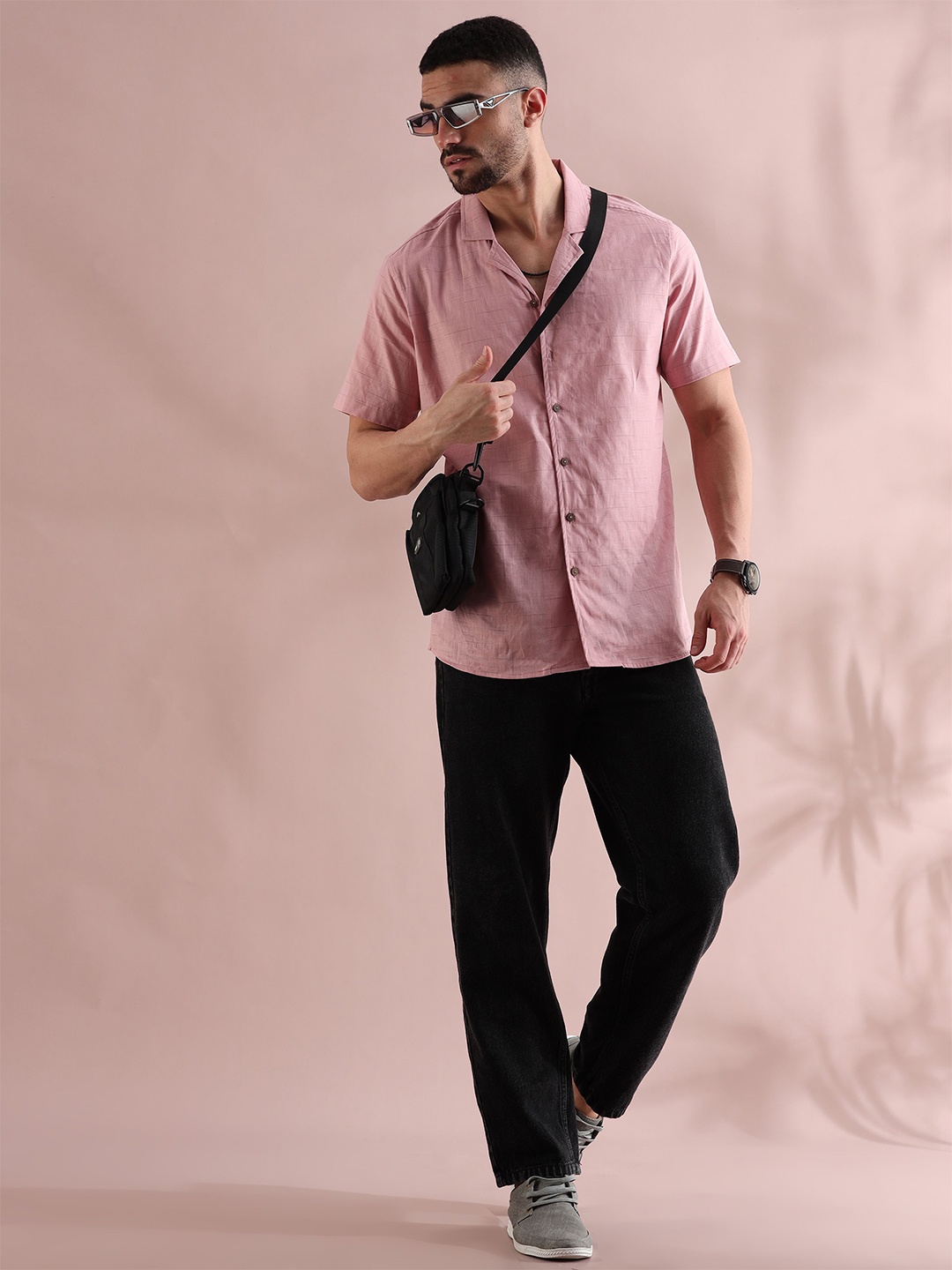 

FILORI Men Self Design Checked Cotton Casual Shirt, Pink