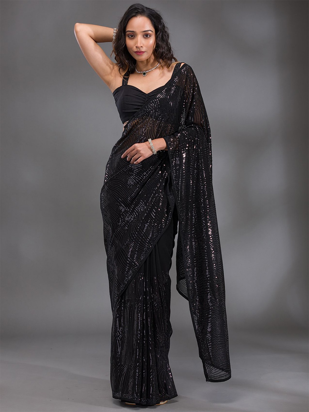 

Koskii Sequinned Embellished Saree, Black