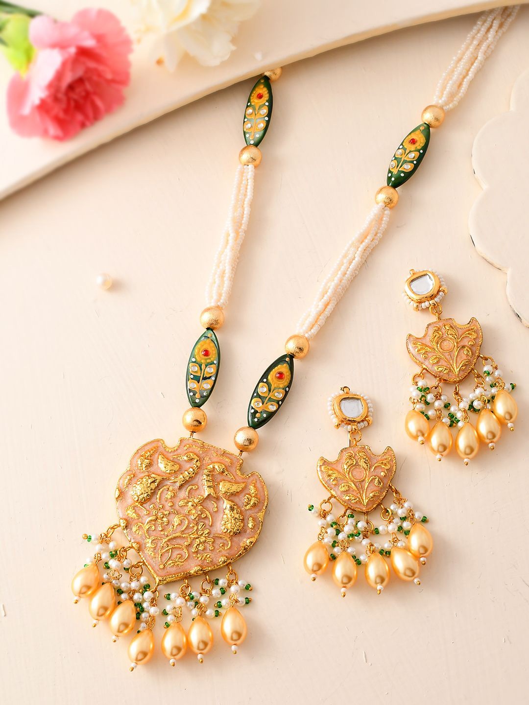 

DASTOOR Gold-Plated Stone-Studded & Beaded Necklace & Earrings