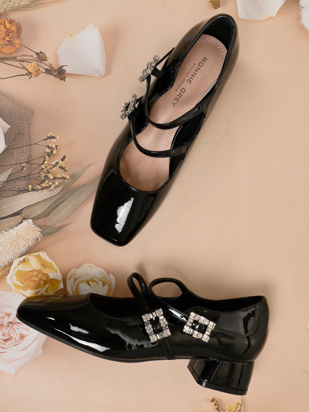 

Ronnie Grey Women PU Block Mary Janes, Black