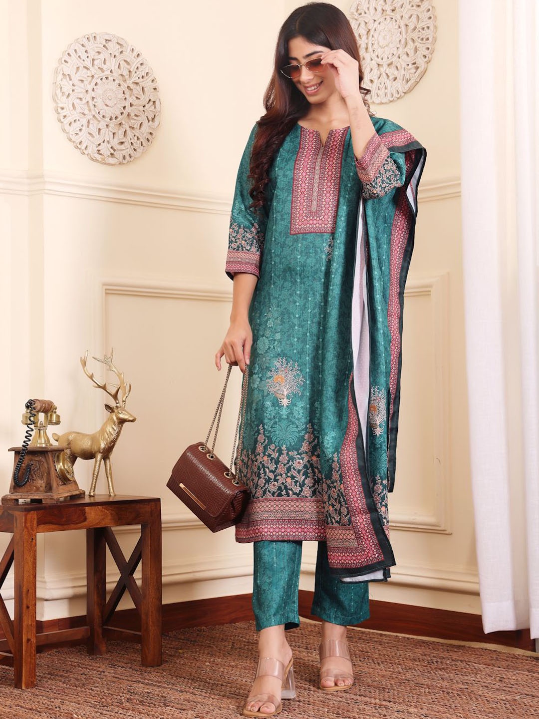 

Varanga Floral Printed Winter Kurta with Trouser & Dupatta, Teal