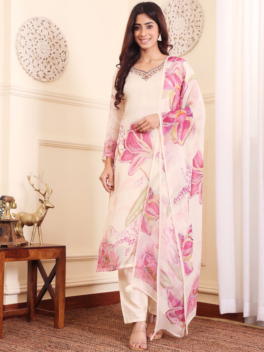 

Varanga Floral Embroidered Pure Silk Straight Kurta with Palazzos & With Dupatta, Cream