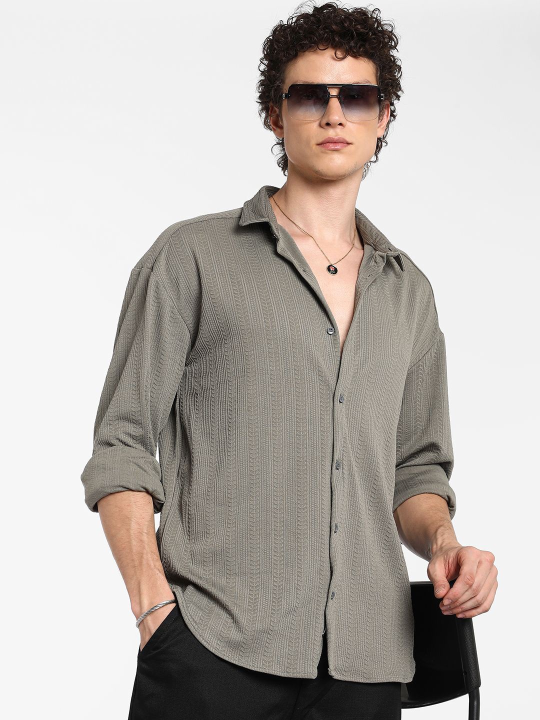 

Campus Sutra Men Comfort Spread Collar Textured Casual Shirt, Grey