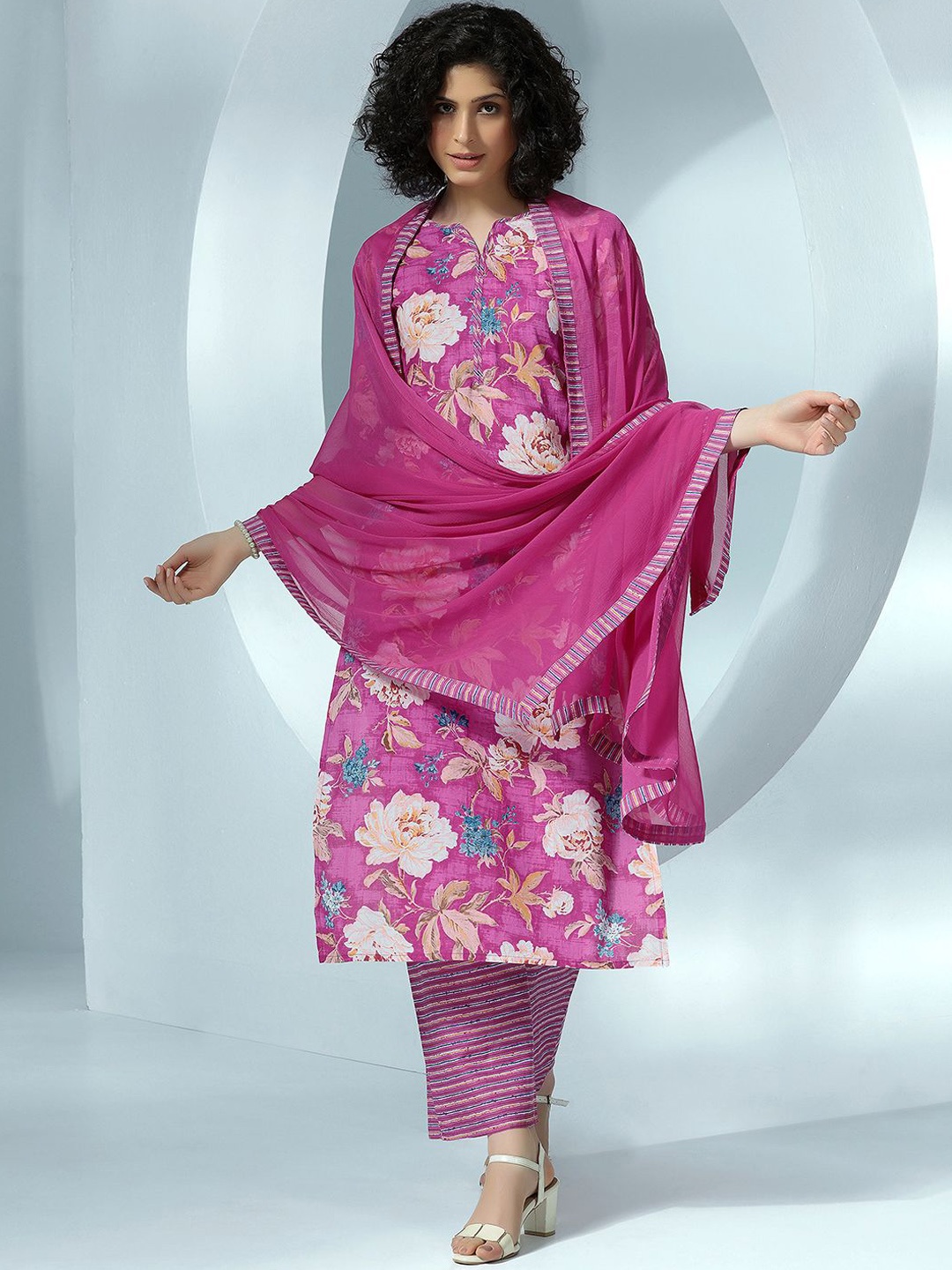 

Libas Women Floral Printed Regular Pure Cotton Kurta with Palazzos & With Dupatta, Pink