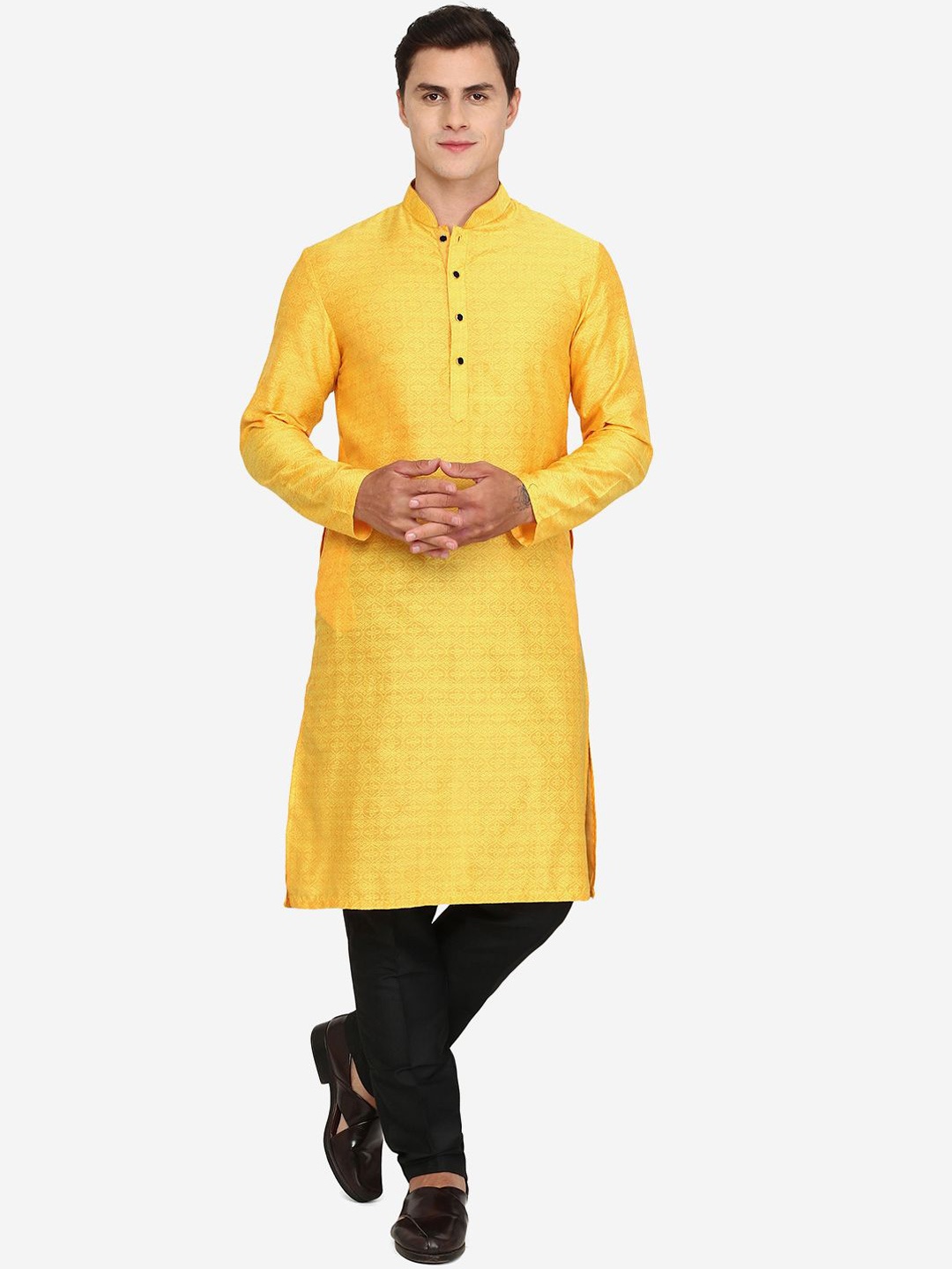 

THE KURTA COMPANY Men Thread Work Kurta, Yellow
