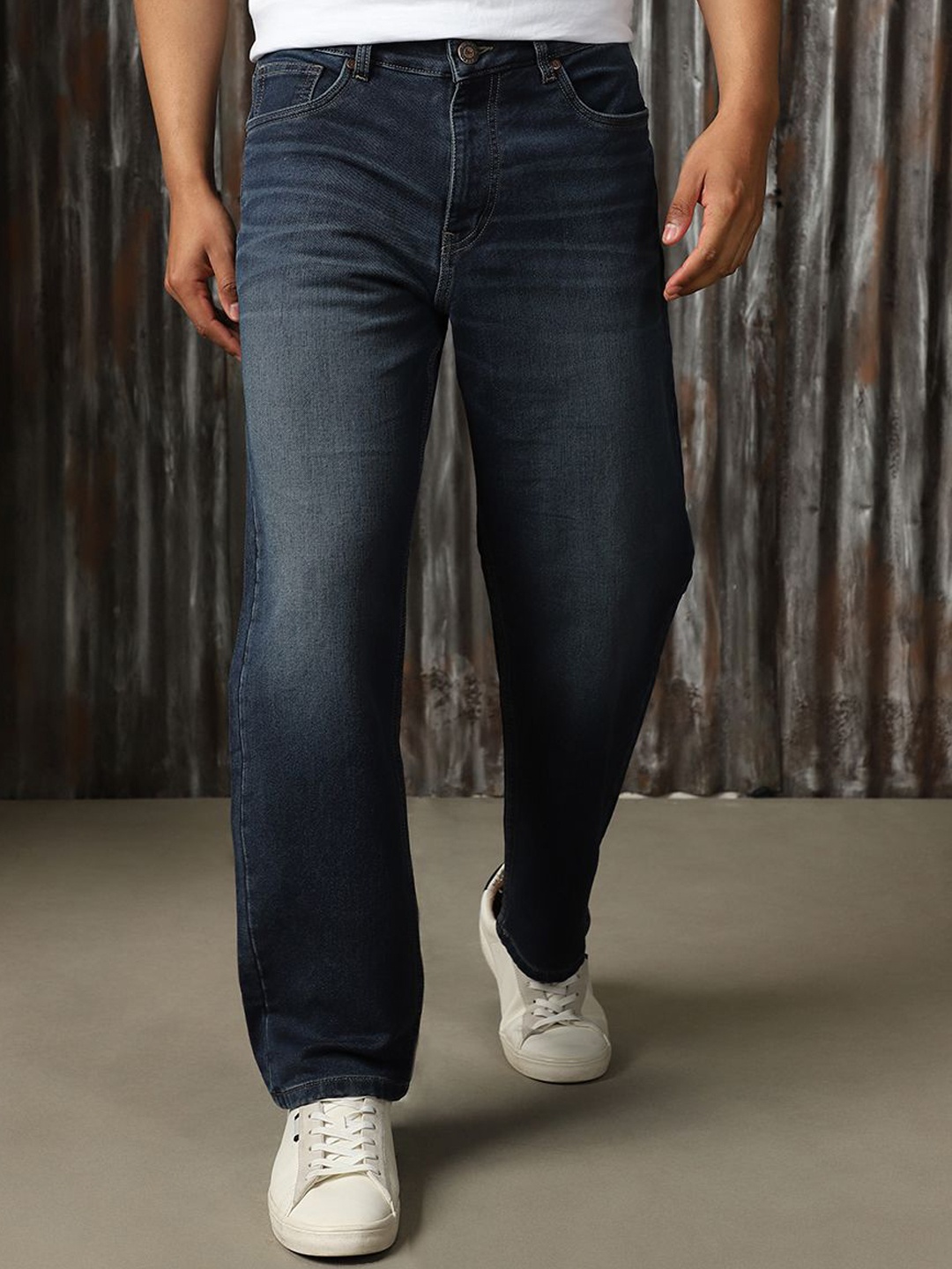 

High Star Men Classic Straight Fit Light Fade Cotton Jeans, Blue