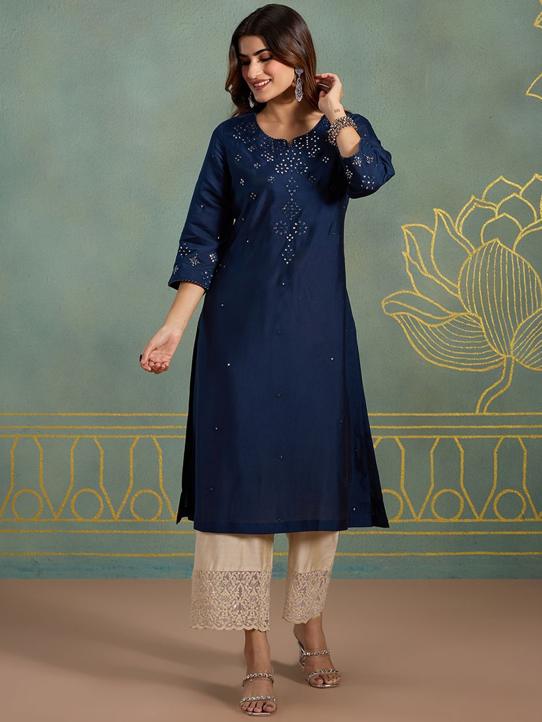 

Likha Women Yoke Design A-Line Straight Kurta, Navy blue