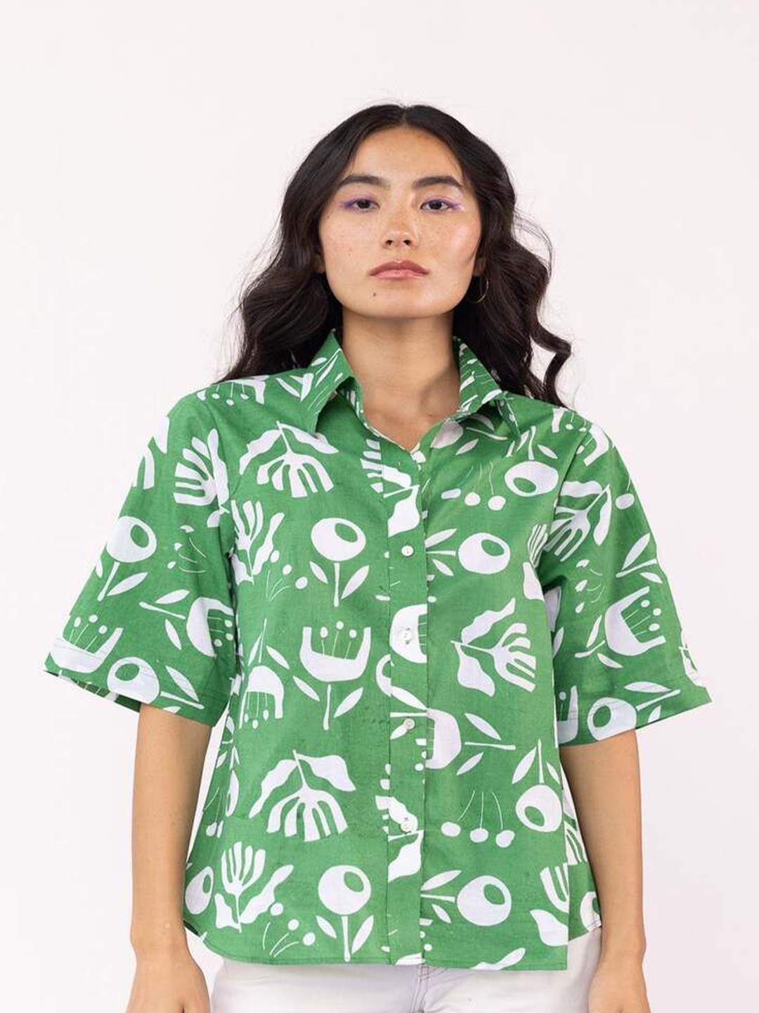 

Fancy Pastels Women Comfort Spread Collar Conversational Printed Cotton Casual Shirt, Green