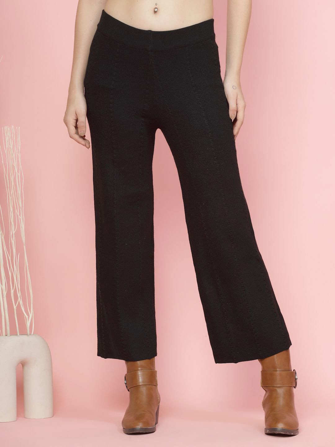 

Mafadeny Women Straight Fit Trousers, Black