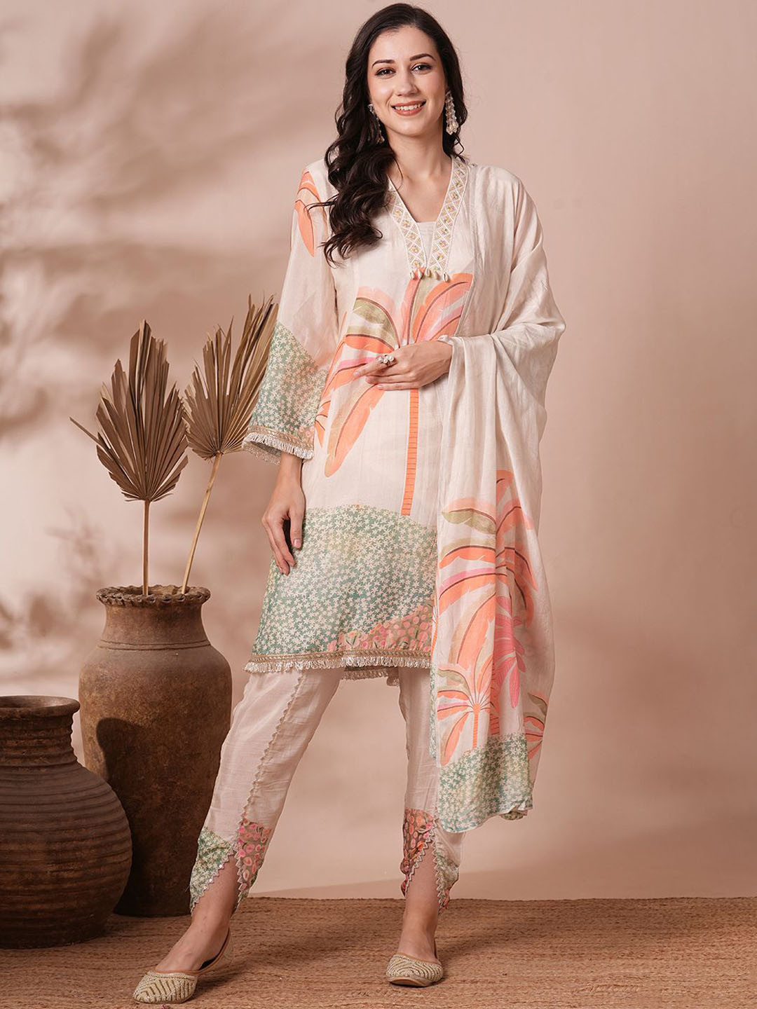 

FASHOR Floral Printed Thread Work A-Line Kurta With Trouser & Dupatta, Off white