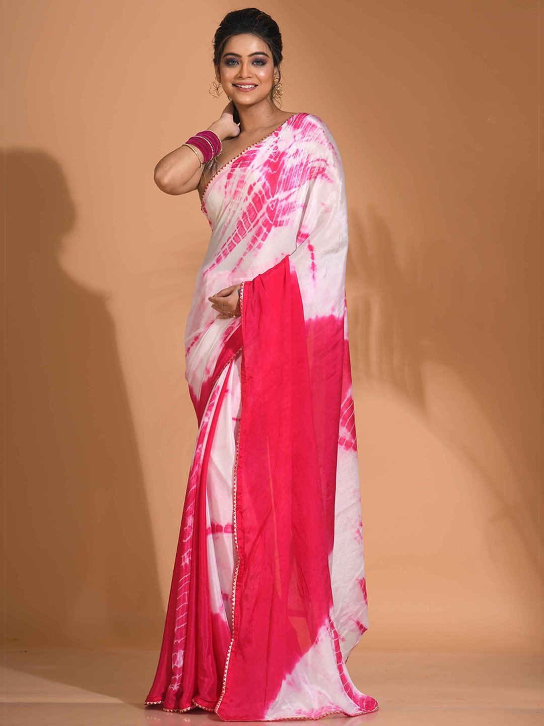 

Morchari Tie and Dye Zari Dyed Pure Chiffon Saree, White
