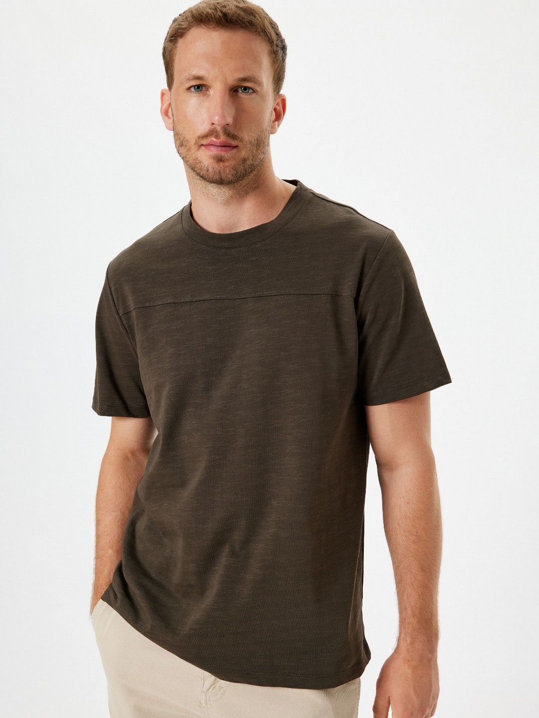 

Koton Men Solid Round Neck Cotton T-shirt, Brown