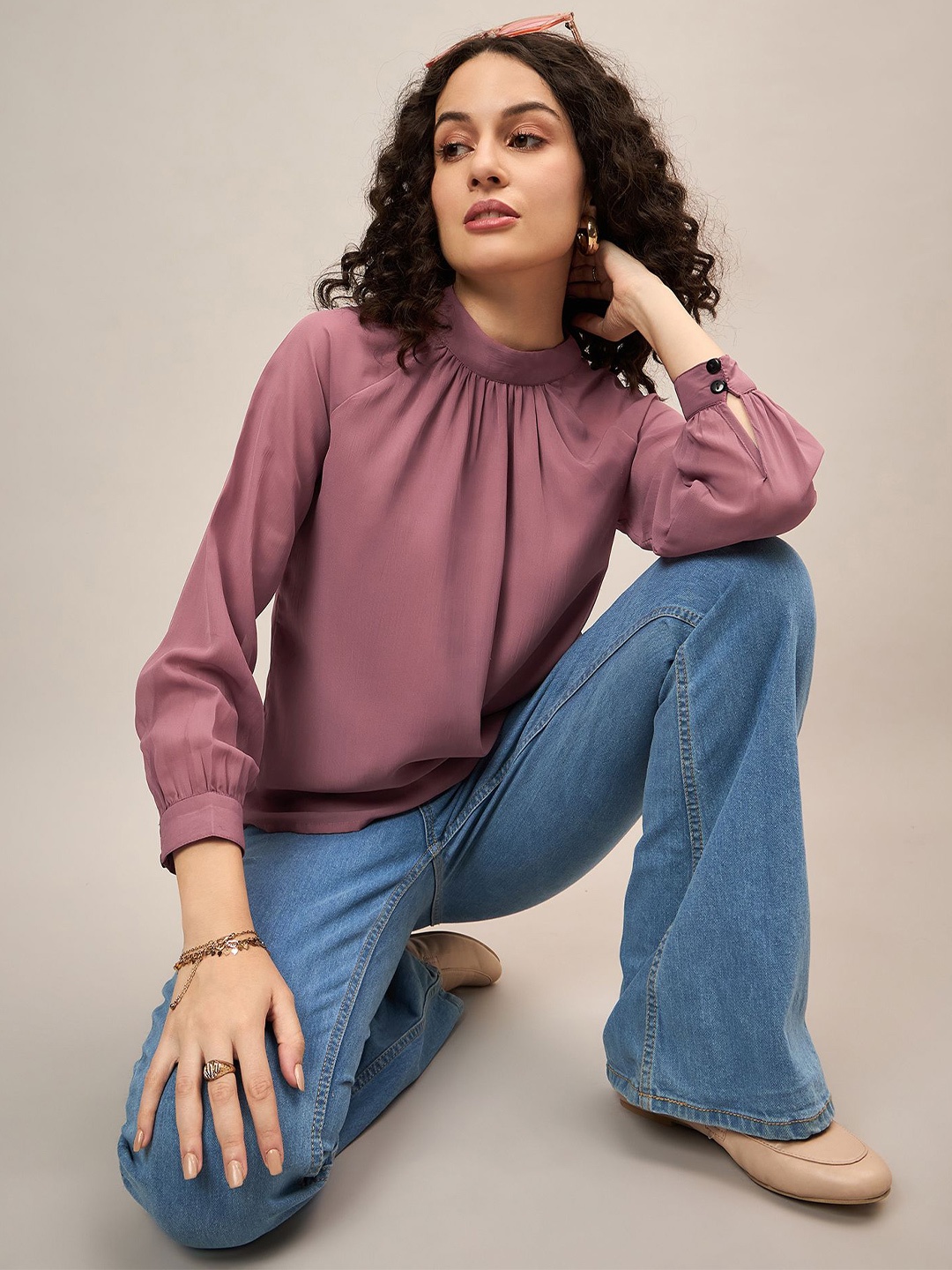 

The Roadster Lifestyle Co. Women Solid High Neck Puff Sleeve Top, Brown