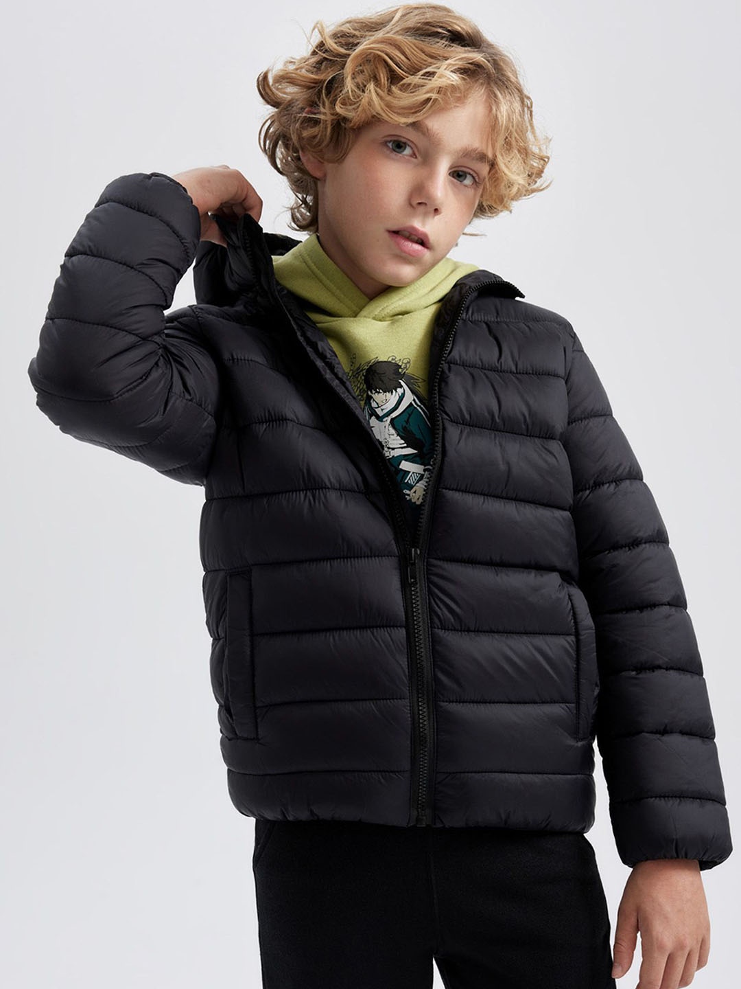 

DeFacto Boys Camouflage Puffer Jacket with Patchwork, Na