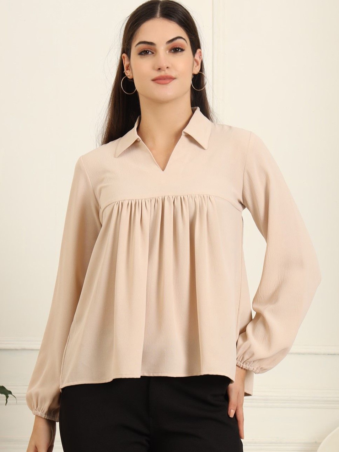 

FITHUB Women Solid V-Neck Top, Cream