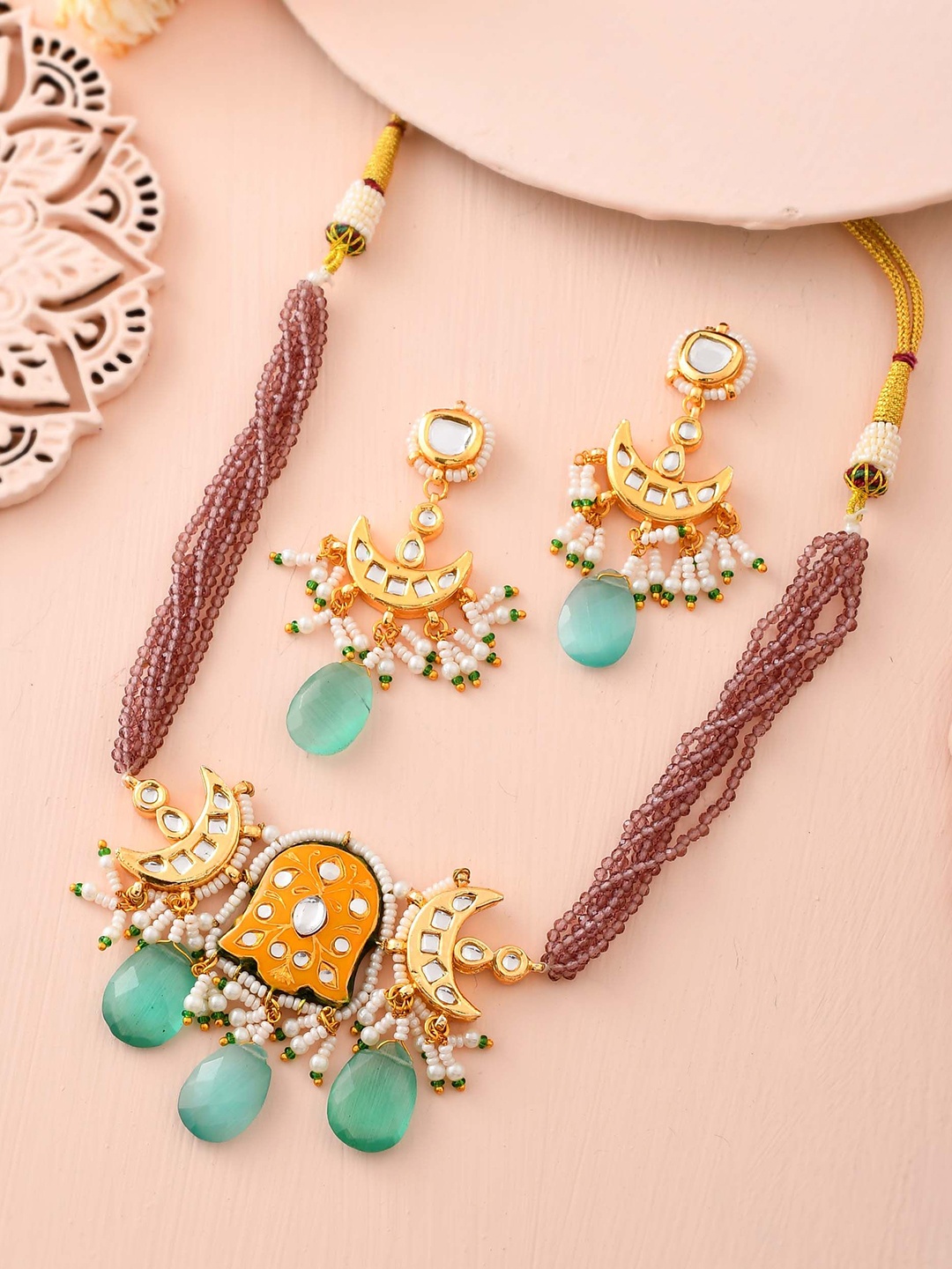 

DASTOOR Gold-Plated Stone-Studded & Beaded Jewellery Set