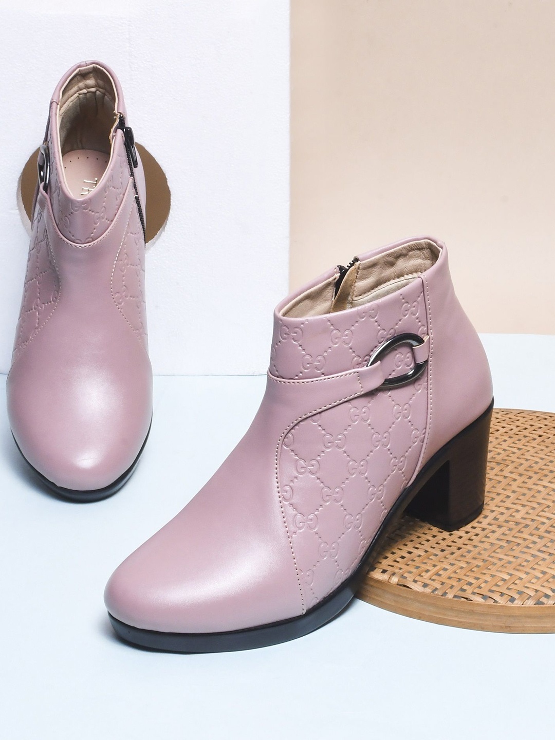 

Try Me Block Women Heeled Boots, Pink