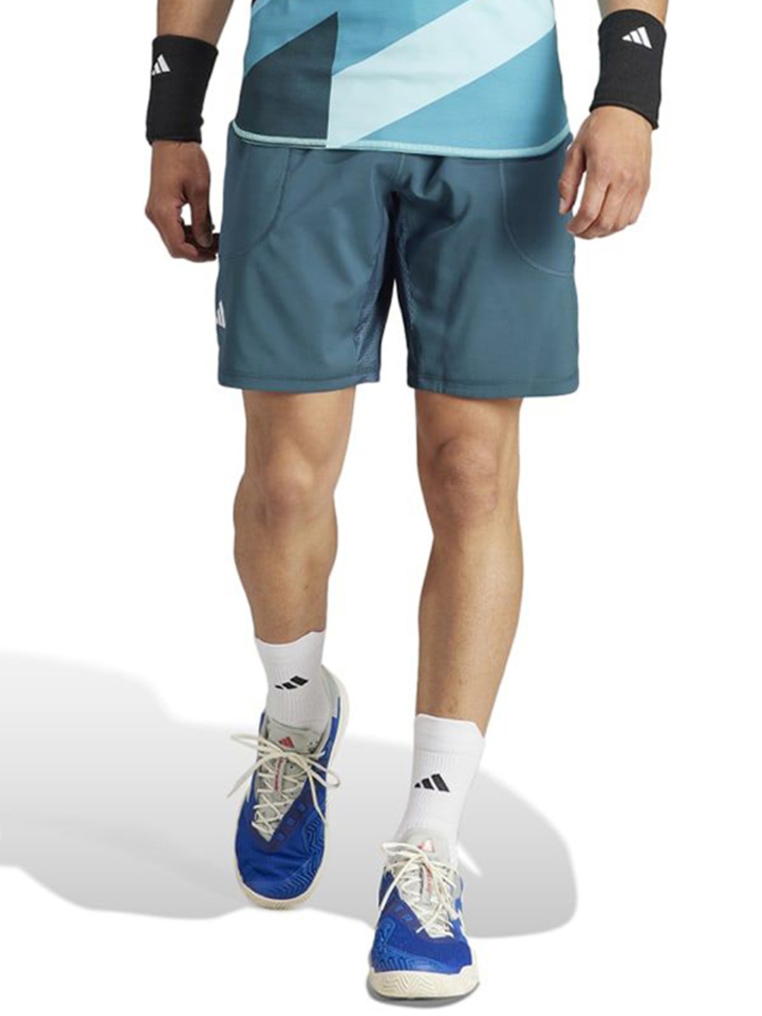 

ADIDAS NY MTBR Men Solid Sports Shorts, Turquoise blue