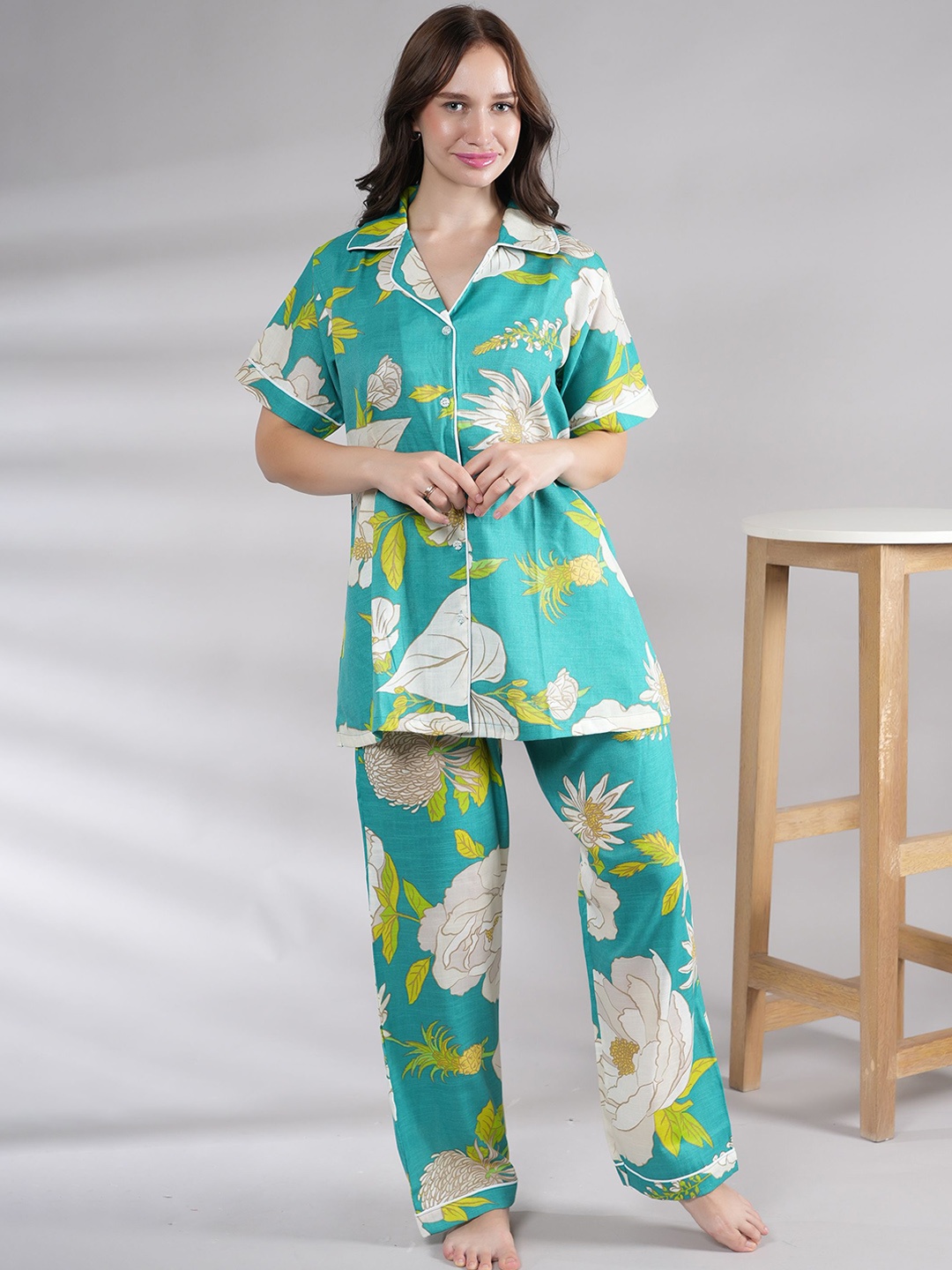 

BAESD Women Printed Pure Cotton Night suit, Green