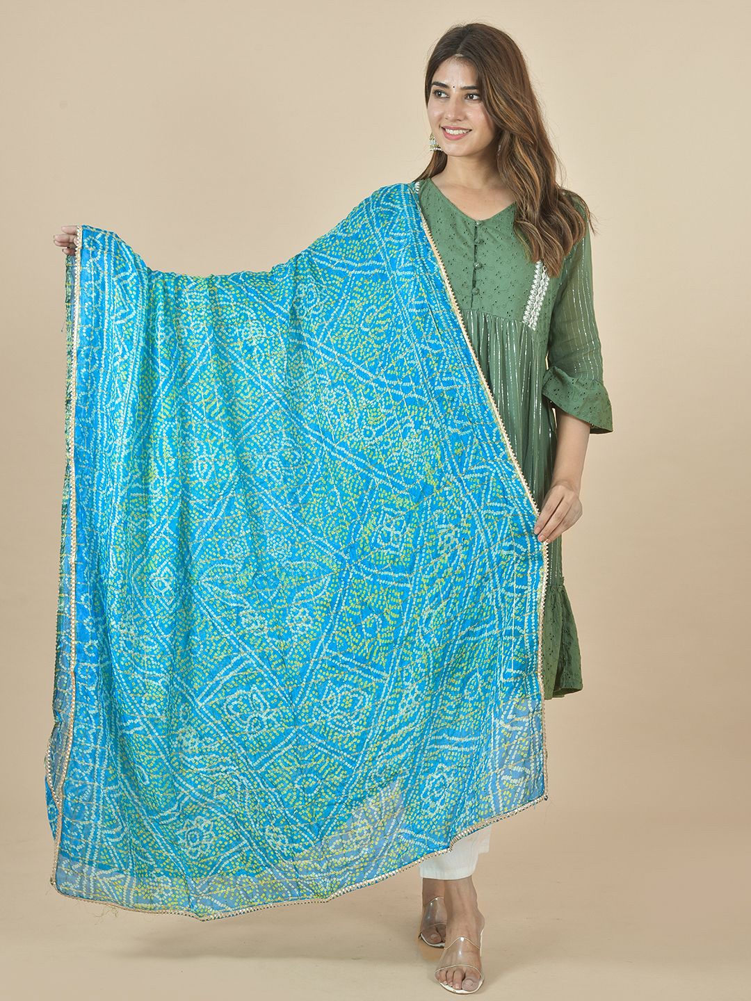 

LA FEMINAE Bandhani Printed Dupatta With Zari, Turquoise blue