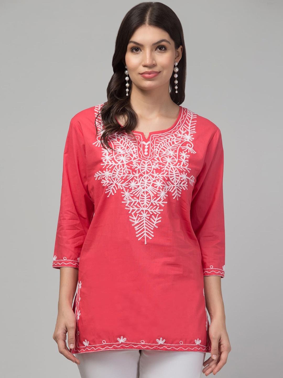 

FAMBEE Women Floral Embroidered Pure Cotton Kurti, Coral