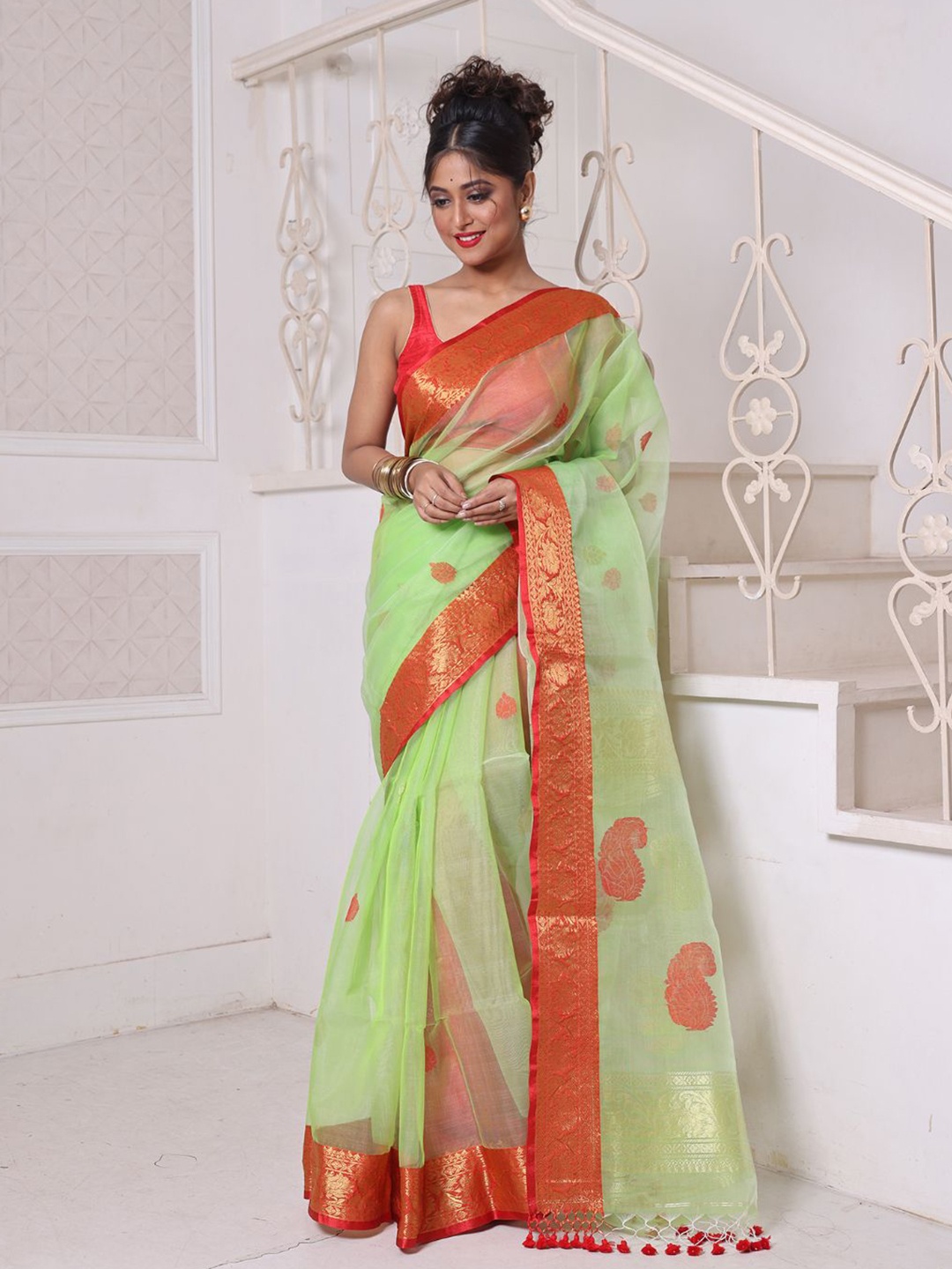 

Charukriti Ethnic Motifs Woven Design Zari Pure Silk Saree, Green