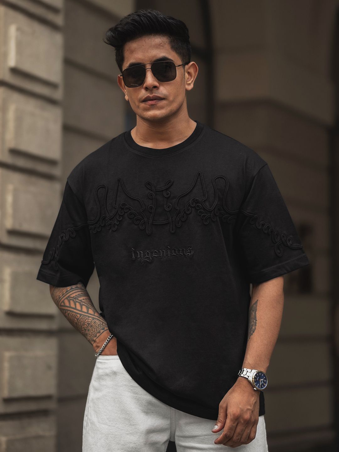 

Powerlook Men Solid Round Neck Cotton Oversized T-shirt, Black