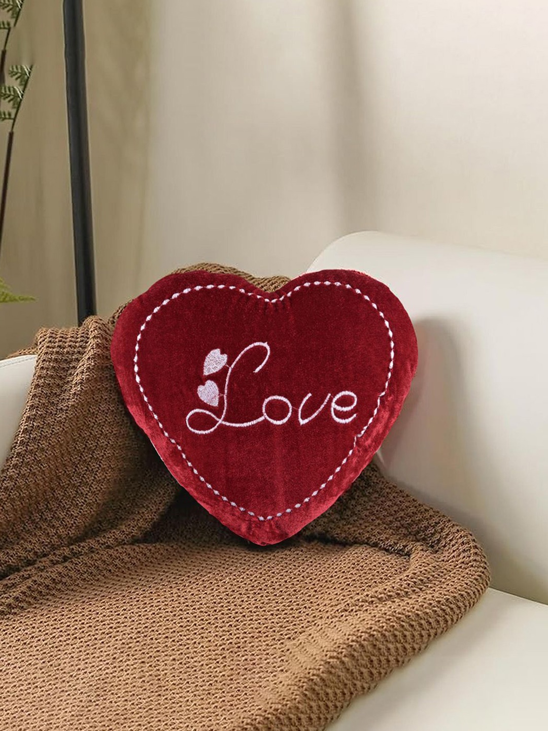 

Kuber Industries Red & White 10 Pieces Embroidered Cotton Heart Cushions
