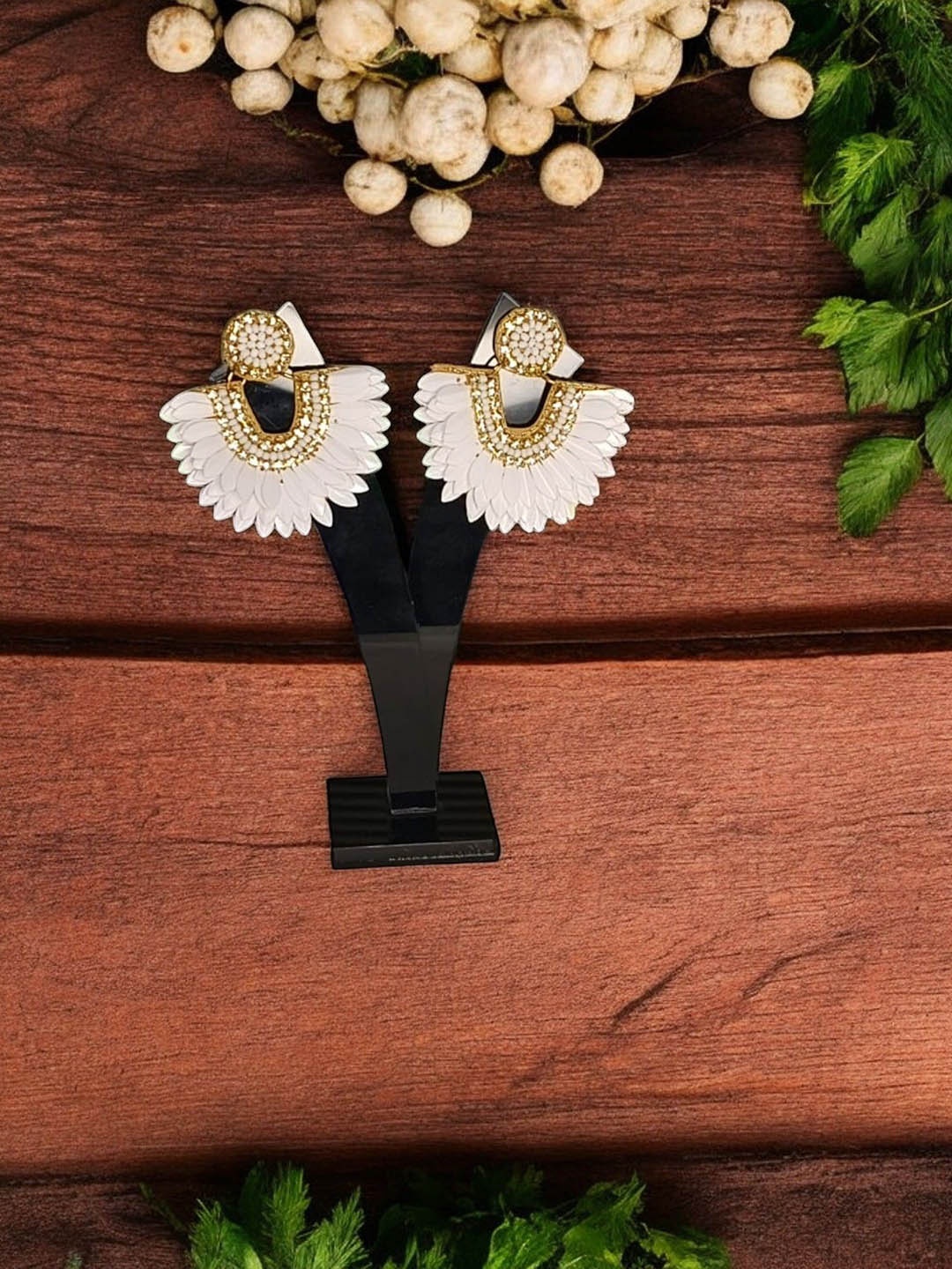 

PRIAANSHA CREATIONS Contemporary Beaded Studs, White