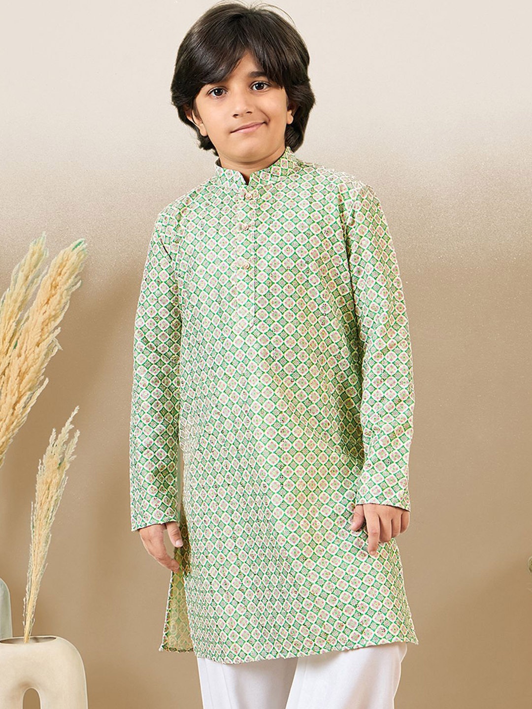 

YK Boys Cotton Sequins Printed Mandarin Collar Long Sleeves Kurtas, Green