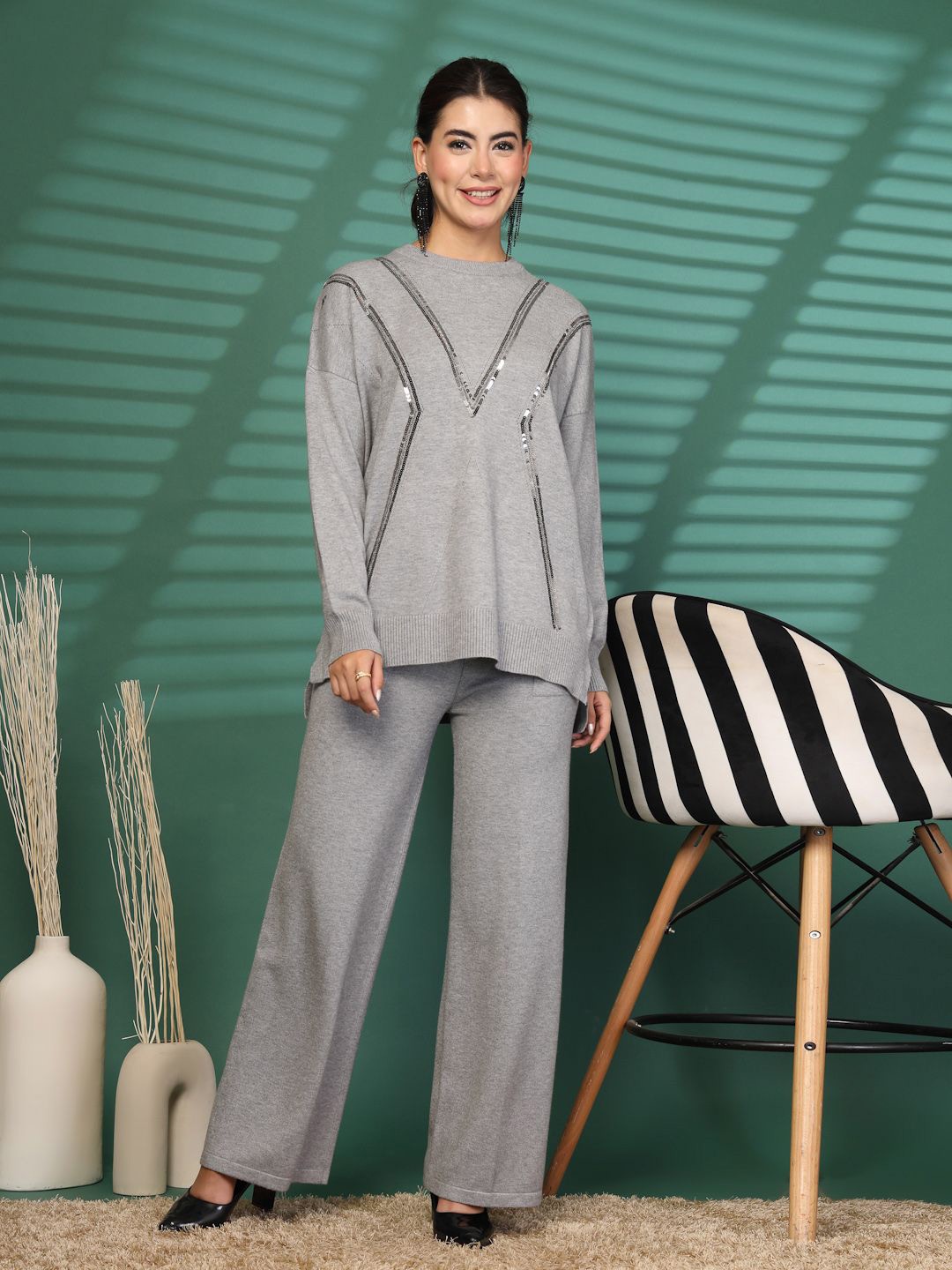 

Mafadeny Embellished Round Neck Sweater With Trouser, Grey