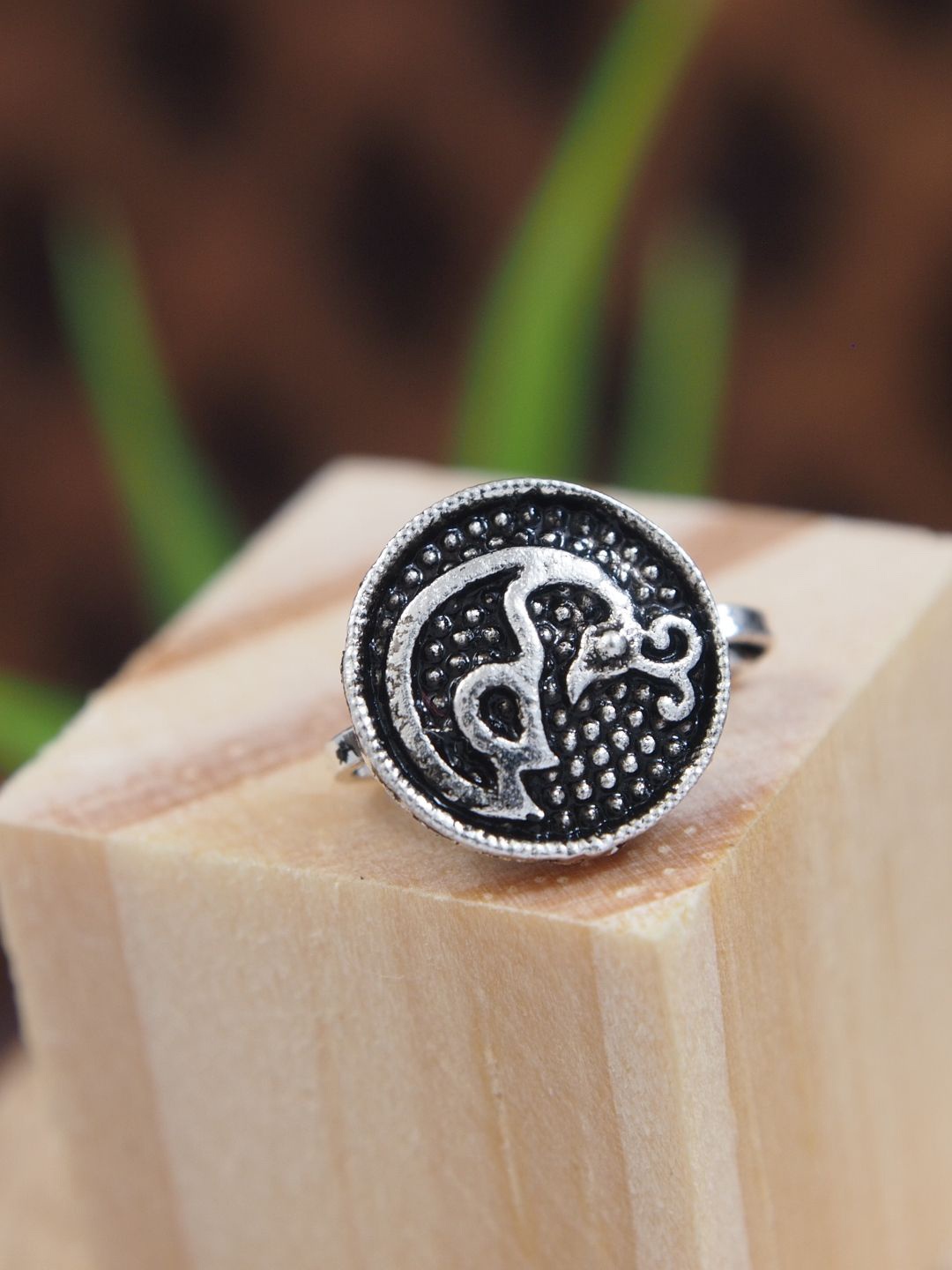 

I Jewels Silver-Plated Clip On Stud Nosepin