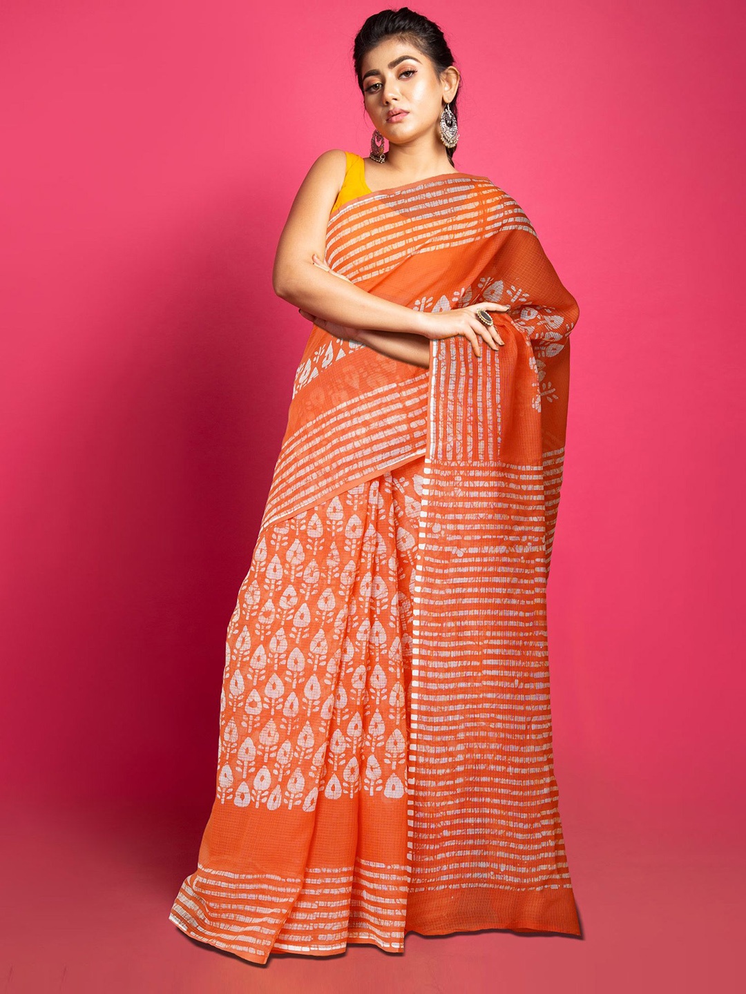 

Unnati Silks Ethnic Motifs Printed Net Handloom Kota Saree, Peach