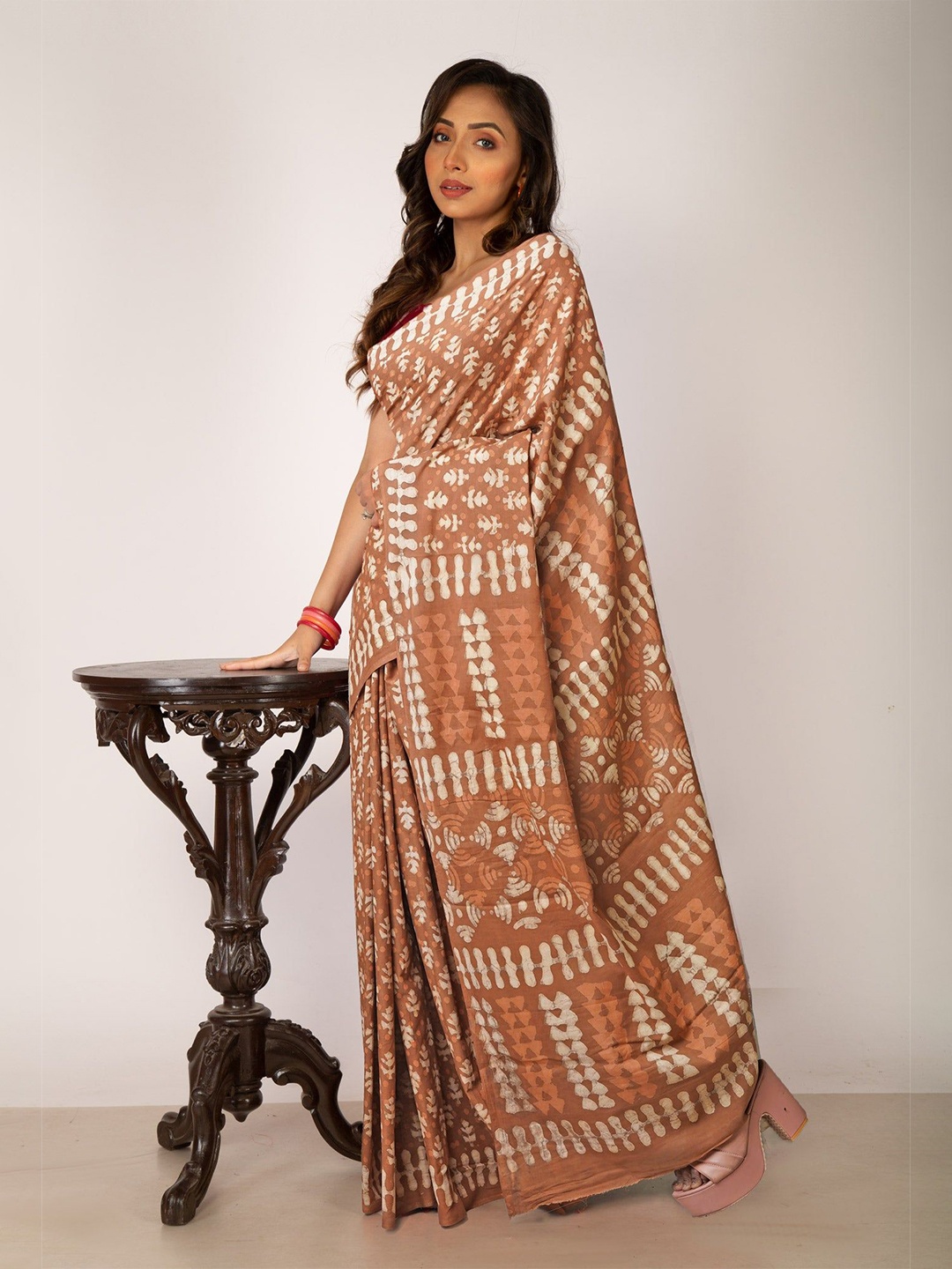 

Unnati Silks Ethnic Motifs Pure Cotton Handloom Chanderi Saree, Brown