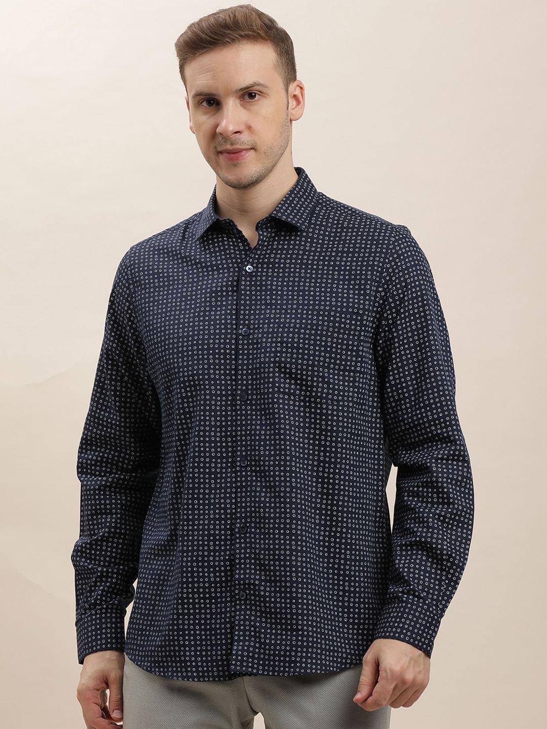 

Turtle Men Classic Spread Collar Micro Ditsy Printed Lyocell Slim Fit Formal Shirt, Navy blue