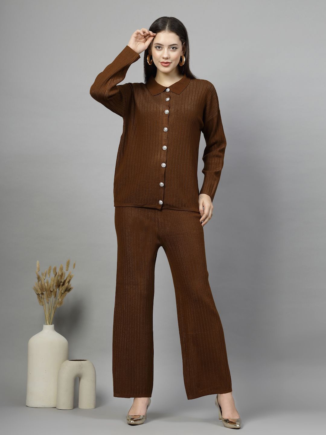 

Mafadeny Self Design Shirt & Trouser, Brown