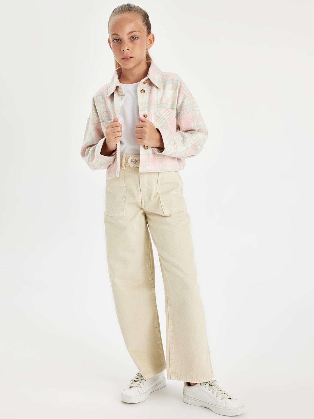 

DeFacto Girls Regular Fit Trousers, Cream