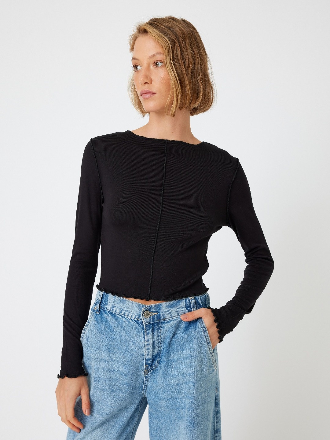 

Koton Women Solid V-Neck T-shirt, Black