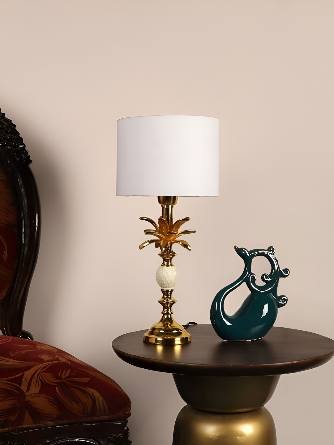 

pristine interiors White Metal Contemporary Cylindrical Shaped Table Lamp