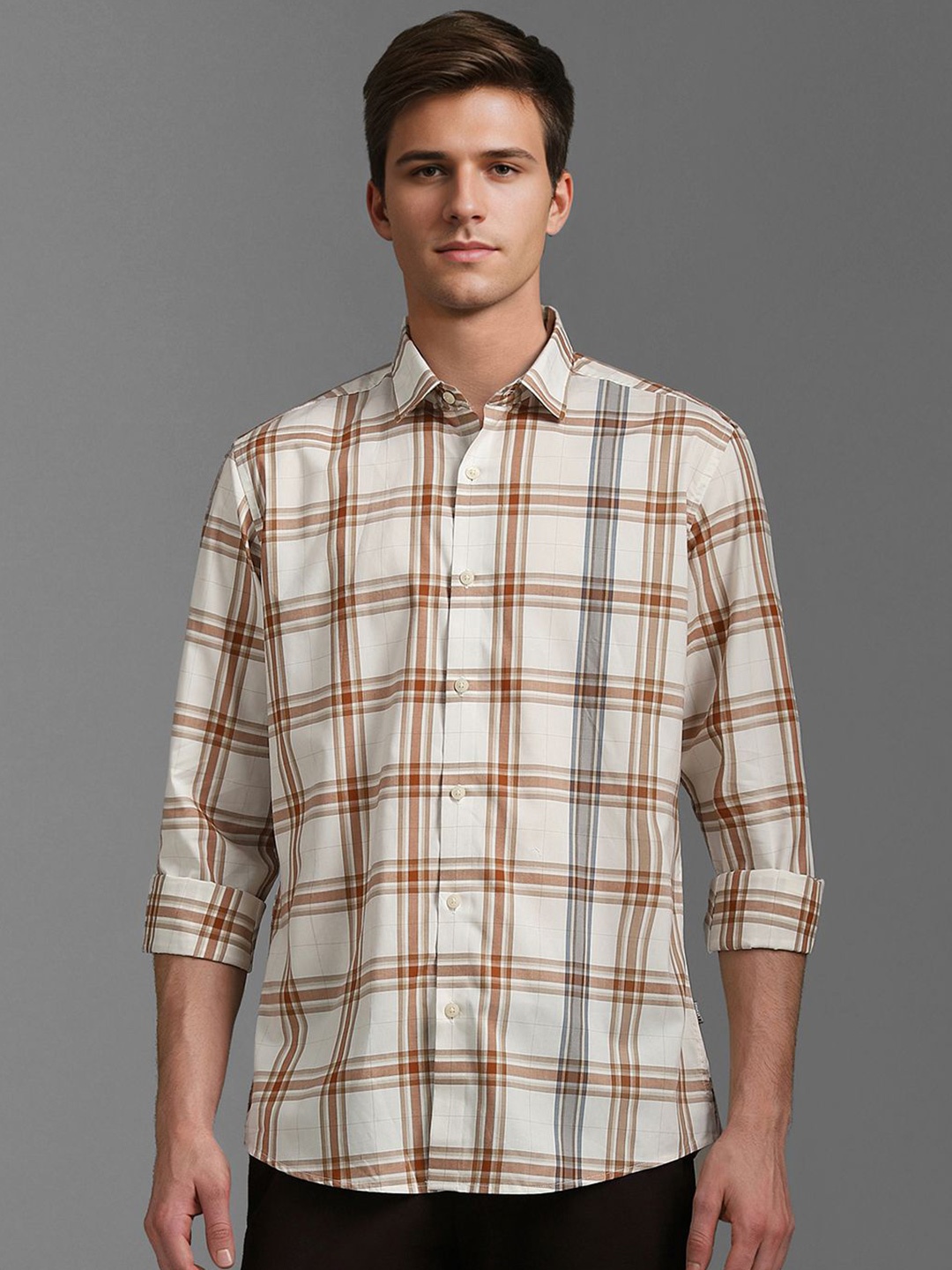 

Louis Philippe Sport Men Spread Collar Checked Cotton Slim Fit Casual Shirt, White